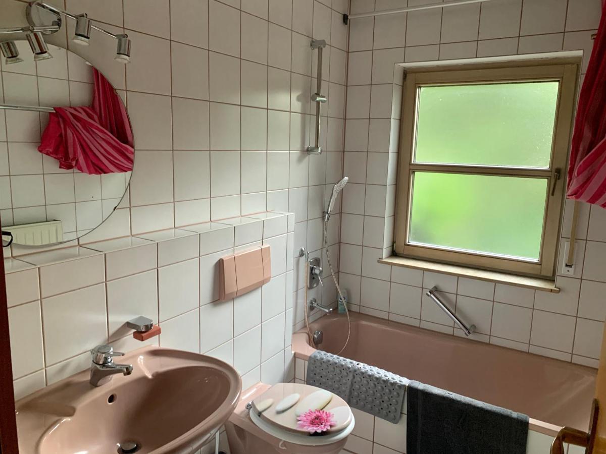 Einladendes Appartement Im Gruenen Fuer 2 Personen Ostrach Екстериор снимка